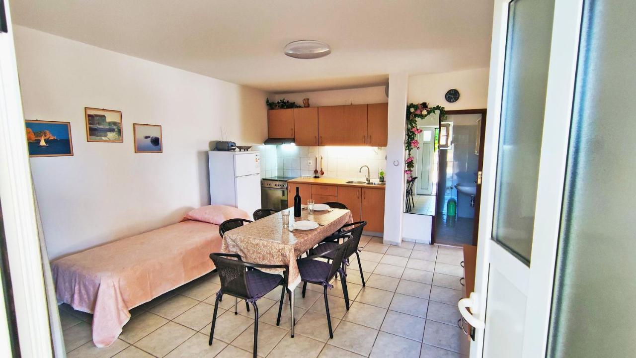 Apartment Amigo Seline Eksteriør billede